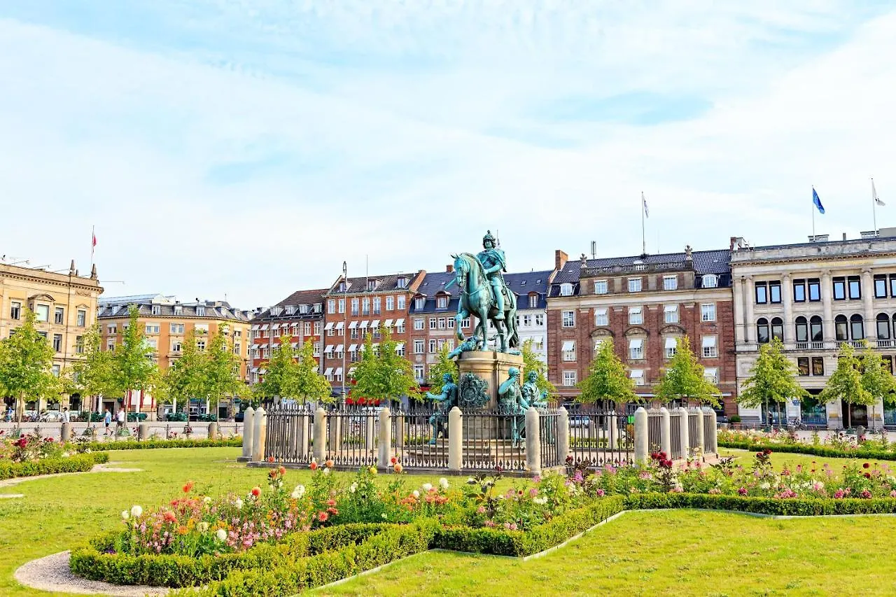 Perfect For Friends & Families 2 Bedroom Apartment In Cph  Copenhagen